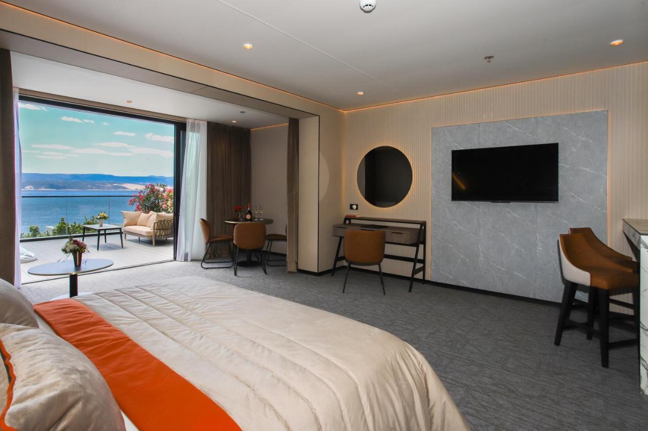 Hotel Medistone Omiš Dış mekan fotoğraf