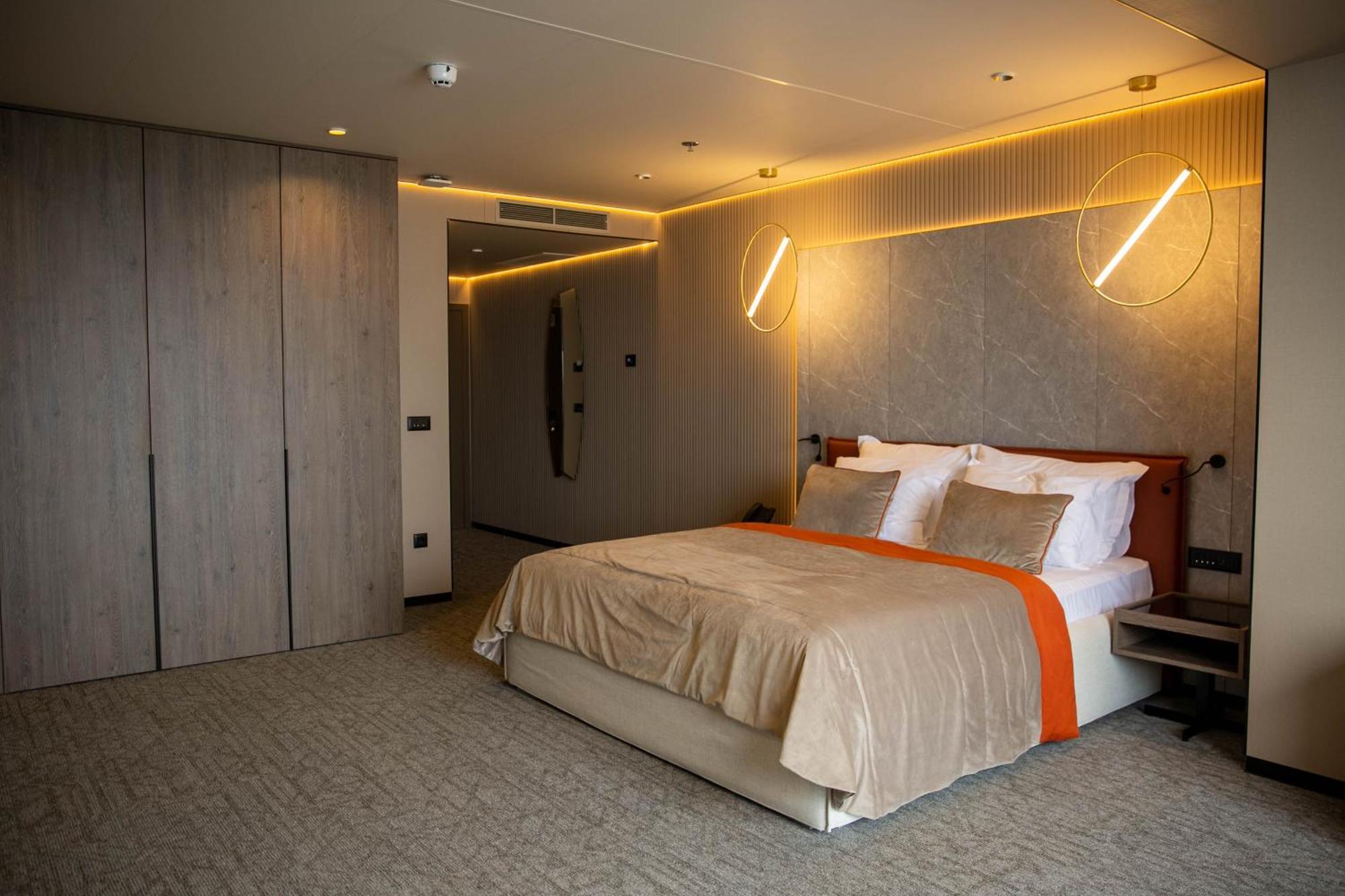 Hotel Medistone Omiš Dış mekan fotoğraf