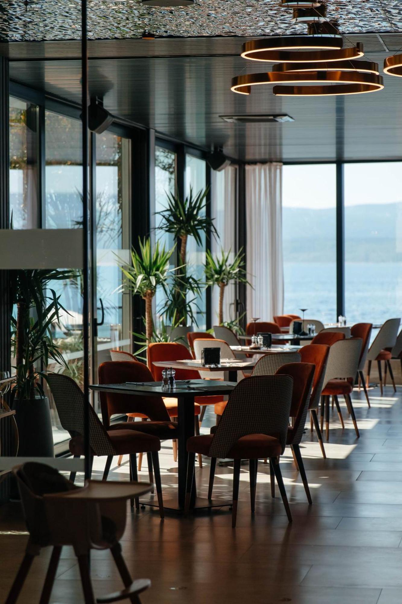 Hotel Medistone Omiš Dış mekan fotoğraf